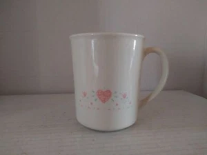 Tazza caffè manico tondo Corelle Corning Hearts Forever Yours - Foto 1 di 3