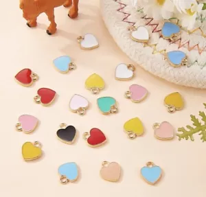 30 PCs Heart Valentines Charms Pendants Assorted Lot Wholesale Findings Bulk - Picture 1 of 2