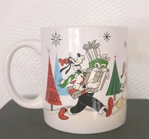 Disney Mickey & Friends Weihnachten 24 Unzen Keramik Tasse Becher groß weiß  - Bild 1 von 8