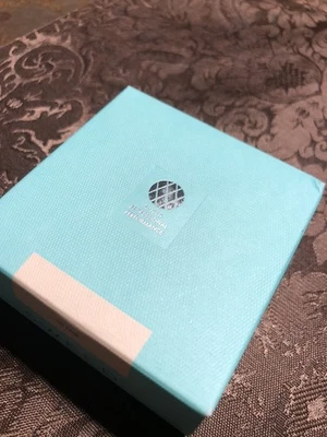 SWEED Miracle Powder (00 Fair) New In Box - Image 1 of 3