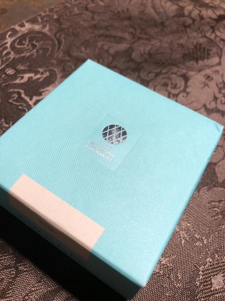 SWEED Miracle Powder (00 Fair) New In Box - Image 1 of 3