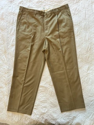 Pantalones de vestir Ermenegildo Zegna para hombre 38x29 caqui 100 % lana plisada Foto 1 de 4