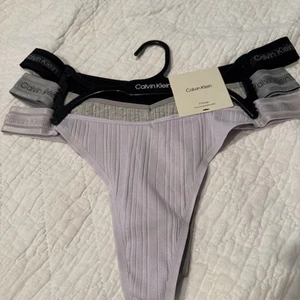 Women’s Size Large CALVIN KLEIN THONG Panties 3 Pair - Gray Black Purple - Picture 1 of 9