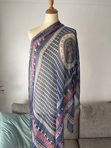 Sri Lankan Sheer Navy Hobo Elephant Print Cover Up / Scarf / Shawl - New - Picture 1 of 12