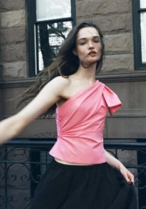 New ZARA Coral Pink Taffeta Asymmetric Top Shoulder Bow Size Large Run Small - Picture 1 of 8