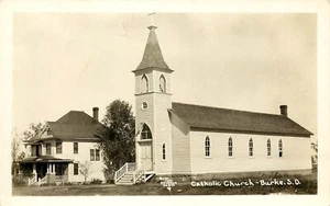 CATHOLIC CHURCH, BURKE, SOUTH DAKOTA, RPPC, VINTAGE POSTCARD (U318) - Picture 1 of 2