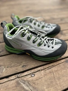 Patagonia Women's Hiking Shoes. Women's Size 6.5. Green Gray - Picture 1 of 6