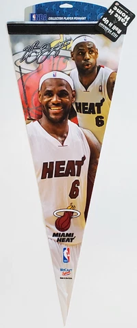 LEBRON JAMES Miami Heat 2011 Vintage Original Premium Felt Collector's PENNANT Cover