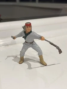 PAPO 1999 Rare Native American Indian Tribal Figure With Weapon - Picture 1 of 3