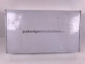 Pakedge SE-26 - 26-Port Unmanaged Switch - 24 Gigabit Ethernet Ports + 2 Fiber - Picture 1 of 4