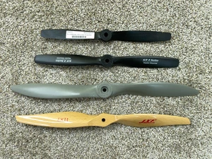 4 Propellers Master Airscrew Nylon Wood - 8x4, 9x4, 11x7, 12x7 - Picture 1 of 20