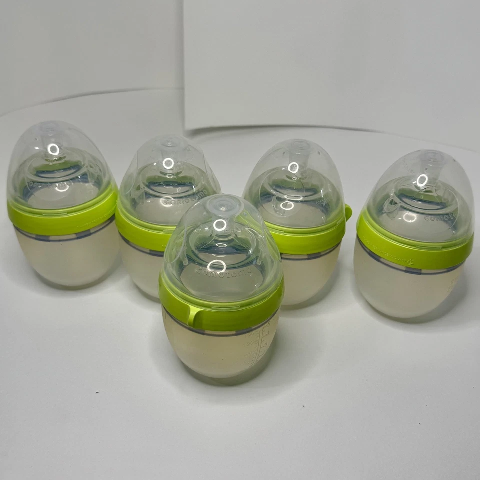 Comotomo Baby Bottles 5 Oz /150 ml Bundle Lot Of 5 Green  - Image 1 of 1