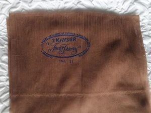 Vintage Kayser Four Thirty Sheer Seamless Nylon Stockings -Tall 11 Beige - Picture 1 of 3