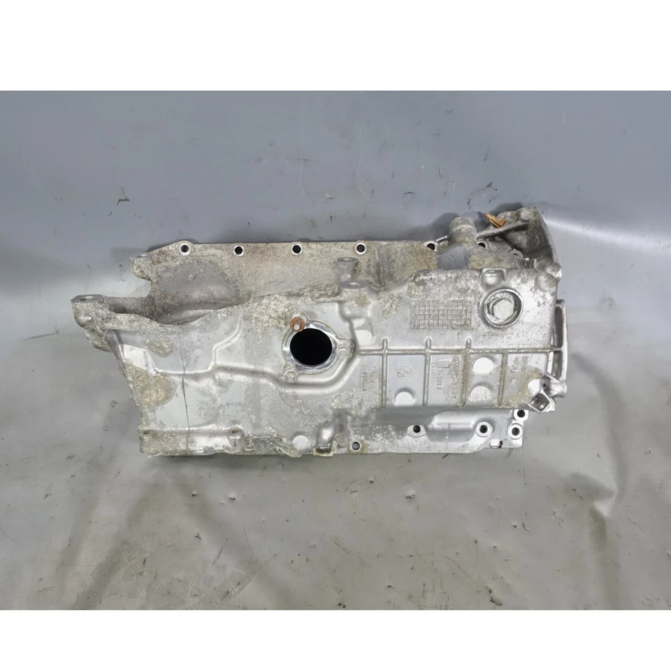 BMW 330i xDrive G20 530i xDrive G30 B46 2019-2024 cárter de aceite del motor fabricante de equipos originales de fábrica Foto 1 de 4