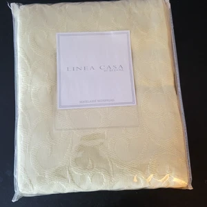 LINEA CASA 100% Cotton Matelasse Queen Bedspread Yellow Brand New - Picture 1 of 5