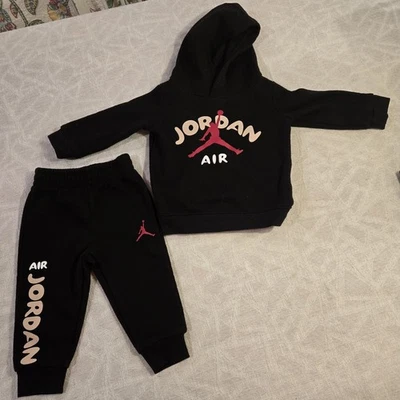 Traje de jogging Jordan Air polar para niños pequeños 9M Foto 1 de 4