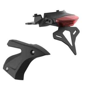 Triumph Trident (2025 onwards) Tail Tidy RED & Chain Guard Evotech Performance - Bild 1 von 4