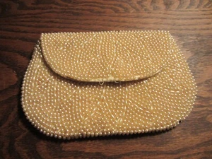 Vintage 4 1/2" X 7" Beaded Silk Purse from the 20's - 30's Needs a Couple Beads - Picture 1 of 3
