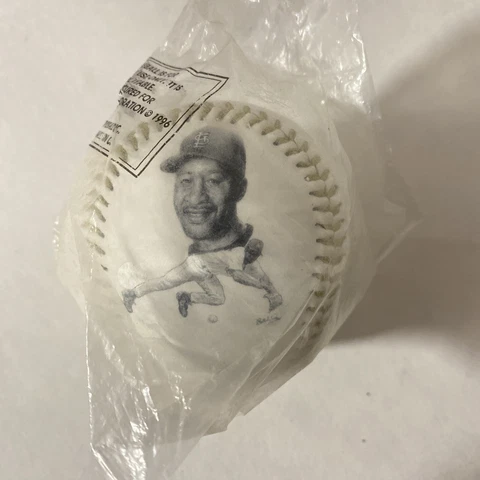New In Package Ozzie Smith St. Louis Cardinals Fotoball 1996 McDonalds Promotion Cover