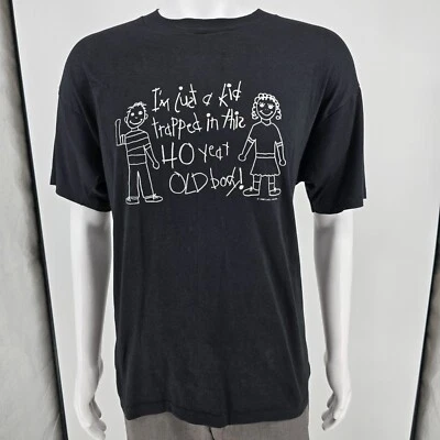 De colección años 90 "¡Solo soy un niño atrapado en este cuerpo de 40 años!" Camiseta Foto 1 de 4
