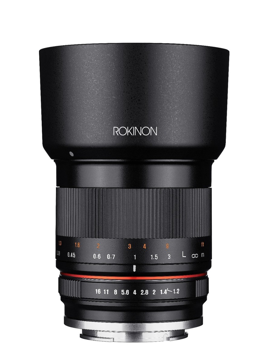 Canon　EOS　3＋35mm　f1.2 Amazon.com : Rokinon SP 35mm f/1.2 Lens for Canon EF