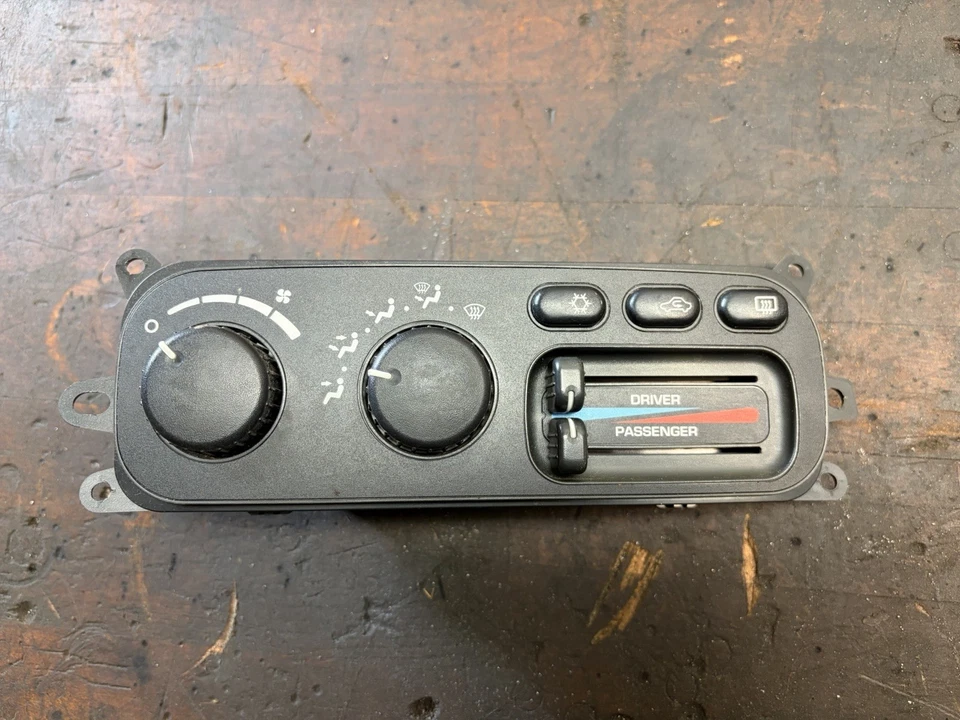 Dodge Ram 2003-2005 doble zona aire acondicionado calefacción climatización unidad de temperatura usado Foto 1 de 3