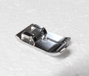 Singer kompatibler Geradstich-Steppfuß # 006916008 - Bild 1 von 4