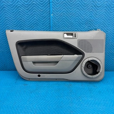 Оригинальная отделка передней левой дверной панели для Ford Mustang GT 2005–2009 годов выпуска - Изображение 1 из 4