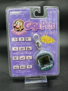 Giga Pets Micro Chimpancé Mono Tigre Electrónica Mascota Virtual 1997 Nuevo - Imagen 1 de 2