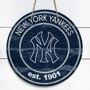 New York Yankees 10" Metal Indoor/Outdoor Round Sign (Vintage Look) - Picture 1 of 1