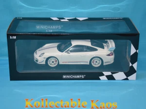 1:18 2011 Porsche 911 GT3 RS 4.0 - White - Picture 1 of 2