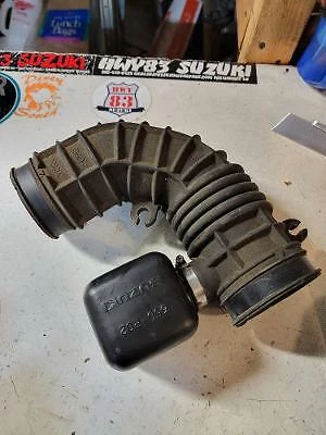 SUZUKI Vitara CHEVY TRACKER 2.0L INTAKE Rubber Tube ENGINE pipe cleaner 1.8L - Image 1 of 2