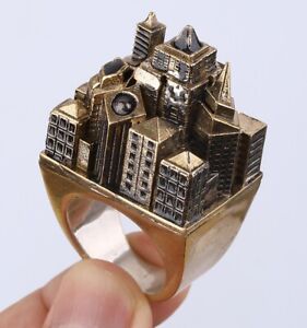 GOTHAM CITY SIMULATED .925 SILVER & BRONZE RING SIZE 11 #54577