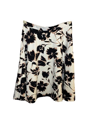 Falda Adrienne Vittadini Mujer Mediana Floral Hasta la Rodilla Línea A con Bolsillos Foto 1 de 4