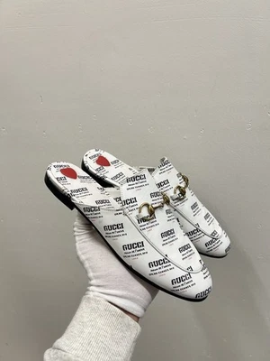 Gucci Princetown Mules Tan News Print GG Monograma Horse-bit Tamanho UE 38 EUA 8 C42 - Imagem 1 de 4