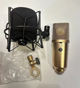 Debra Large Diaphragm Condenser Microphone Studio Set w/ Shockmount - Picture 1 of 6