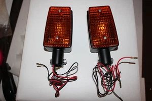YAMAHA FJ600 FJ1100 XJ650 FRONT TURN SIGNAL LIGHT INDICATOR SET PAIR (TTS20) - Picture 1 of 8