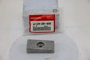 Closeout Pricing New OEM Honda Marine Metal Anode 41109-ZW1-B00 - Picture 1 of 1