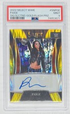 2022 Paige Panini Select WWE Legends Gold Flash Prizm Auto 7/10 PSA 9 MINT POP 2