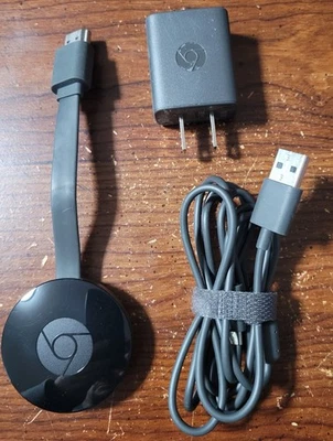 Google Chromecast 2 Digital HD Media Streamer 2nd Generation NC2-6A5 - Image 1 of 3