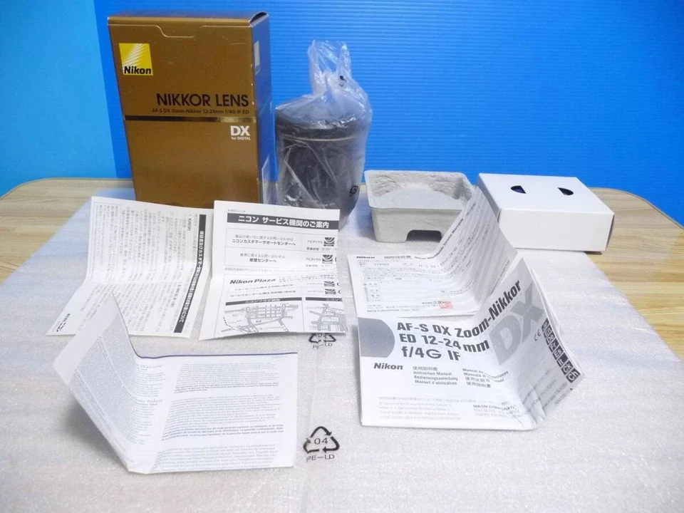 Nikon AF-S DX Zoom-Nikkor 12-24mm f/4G IF-ED Ultra Wide-Angle Lens w/Accessories - Image 1 of 4