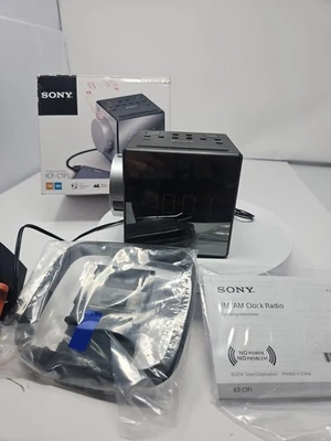 Sony ICF-C1PJ Projector Clock Radio – USB Charger, Dual Alarm, Nature Sound Read - Image 1 of 4
