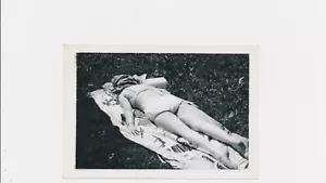 #1, Unusual Spying Camera Candid View Point Woman Private Eroticism Head Covered - Picture 1 of 2