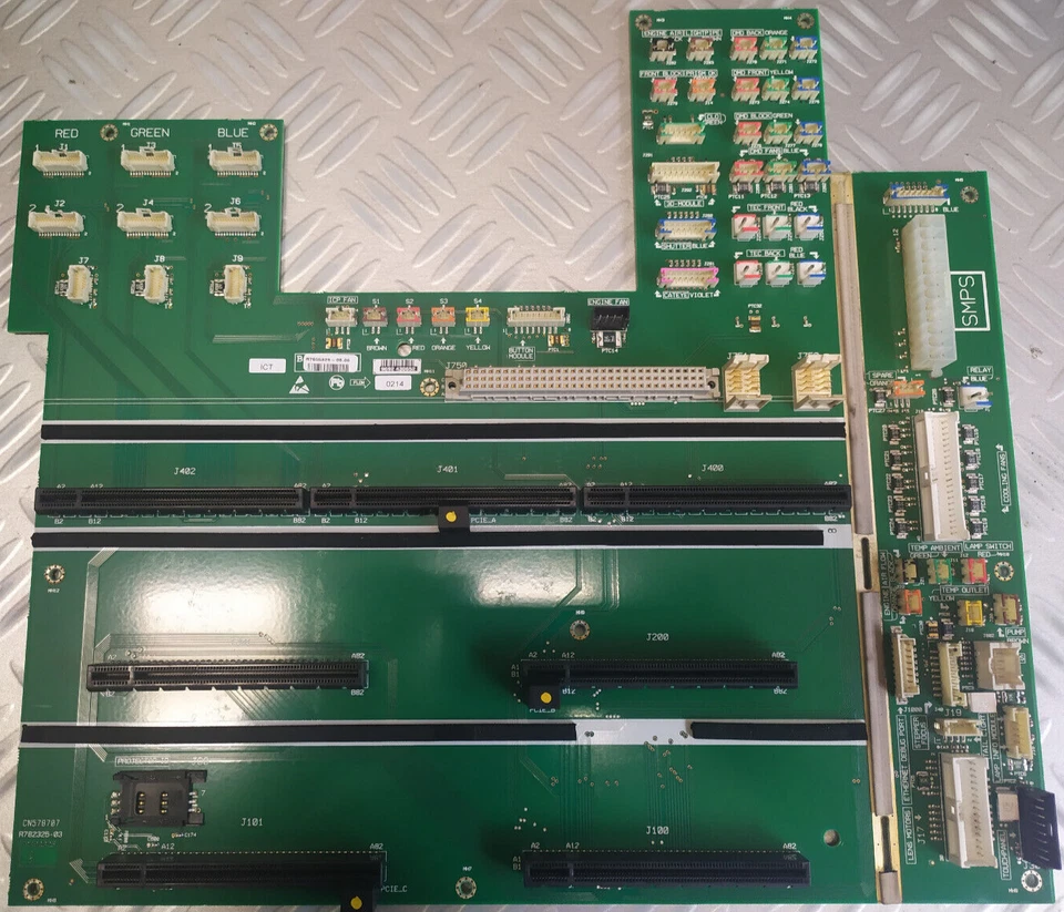 Barco R7655325 CardCage Motherboard Hardware for Galaxy 4K - Imagen 1 de 3