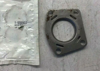 Buick LeSabre Electra 1971-1975 OEM eje trasero cojinete retenedor GM 1235432 Foto 1 de 4