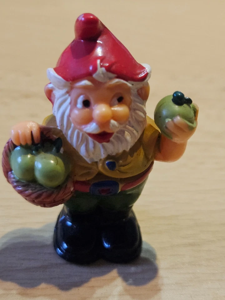 Seltene Ü-Ei-Figur „Ferdi Fallobst“ (helle Korb-Variante, 1994, Ferrero) - Bild 1 von 4