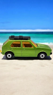 VINTAGE 1976 Lesney Matchbox Superfast Volkswagen VW Golf - Green No.7 w/Boards - Image 1 of 4