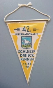 Banderín antiguo bandera banderín 42. Int. Schleizer Triángulo Carrera 1975 20,0 cm - Imagen 1 de 6