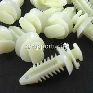 50x Interior Door Panel Retainer Trim Clips For GM Trucks Chevy Pickup 15545202 - Foto 1 di 4