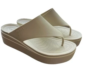 New Slip On Crocs Women's  BROOKLYN FLIP Bone Size 10 Platform Cream Off White - Picture 1 of 10